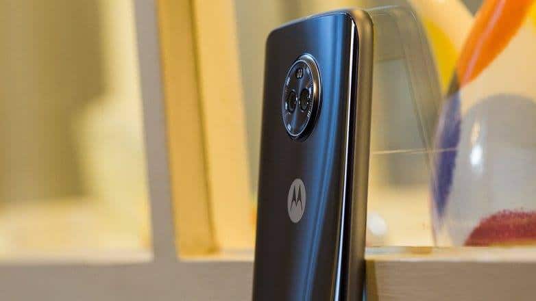 Moto X4