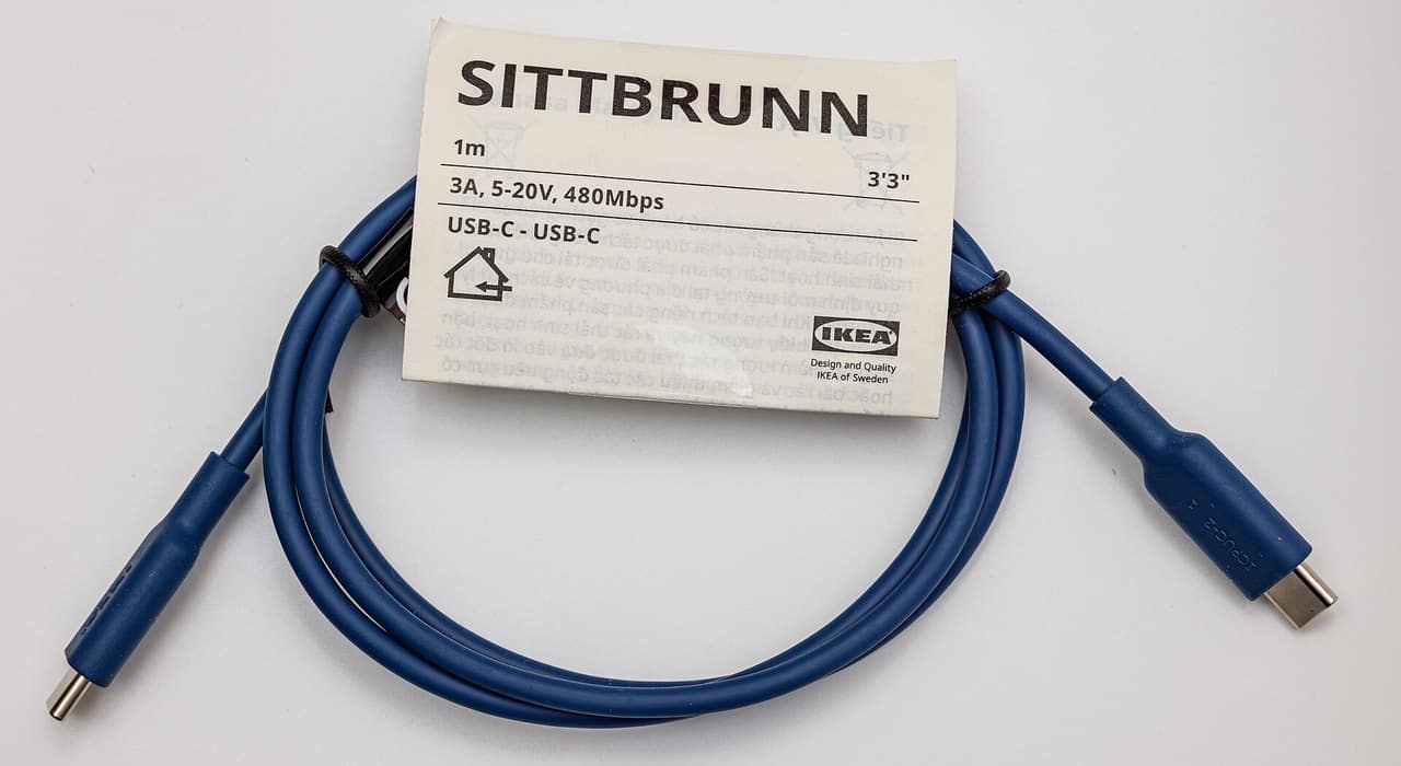 An IKEA USB-C to USB-C cable with its label reading 3A, 5-20V, 480Mbps